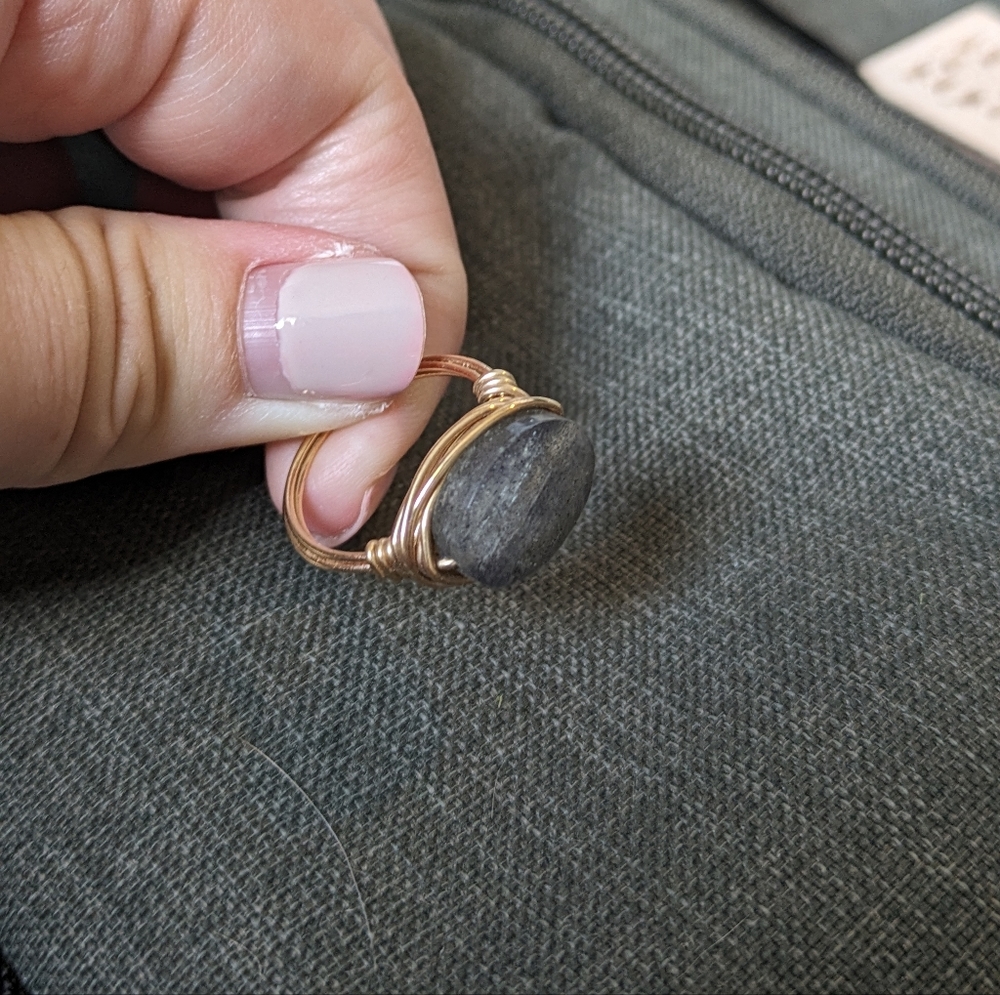 Labradorite ring - Picture 2 of 6